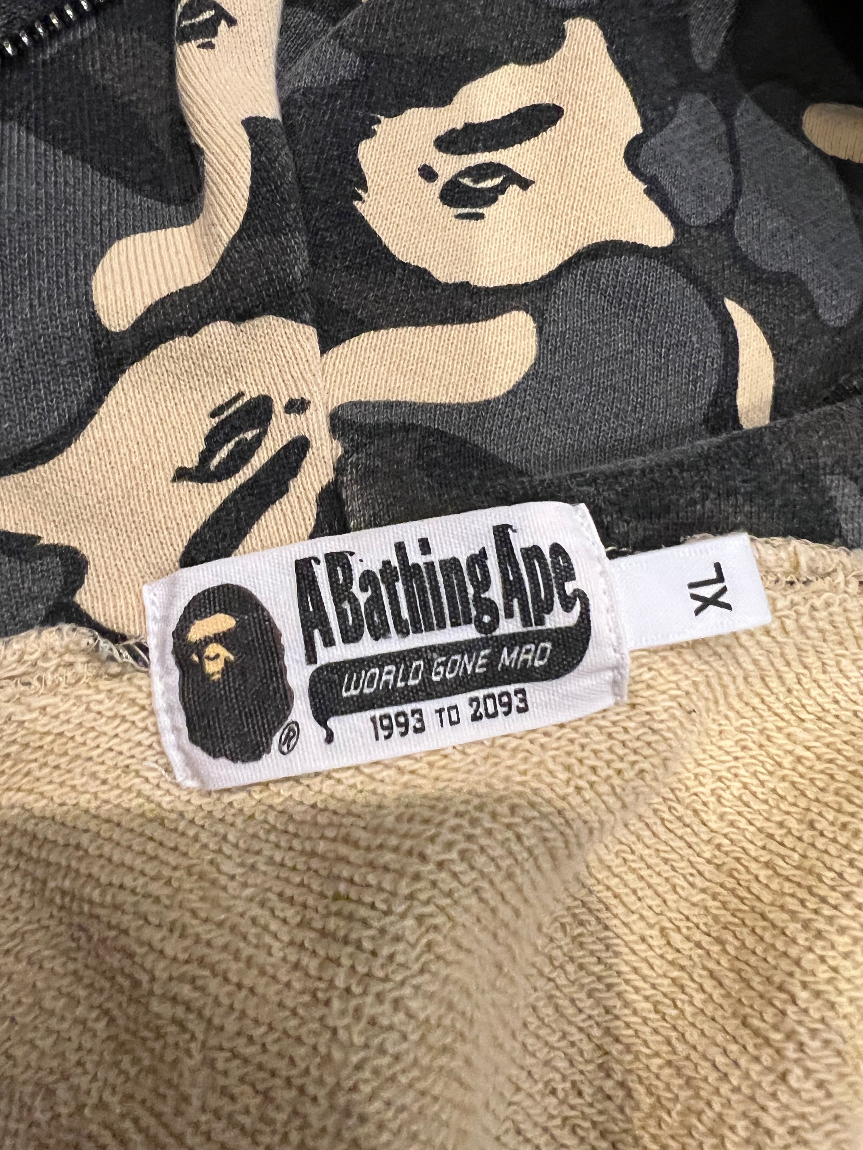 Black/Gold 2024 NYC Madison Store Exclusive Camo Full Zip Up Shark Hoodie