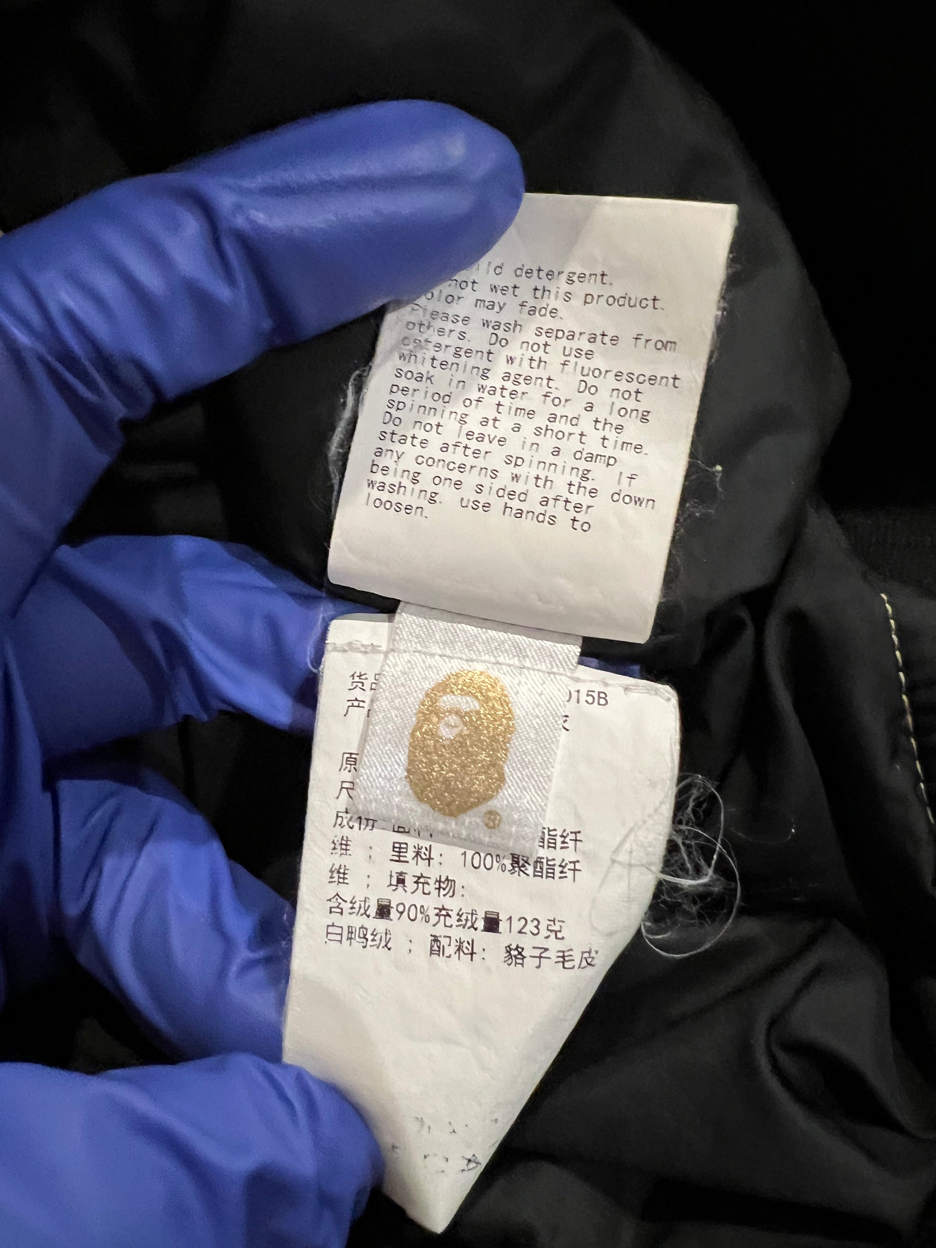 Pantalones de cuero con parche de cruz del cementerio, color negro 18