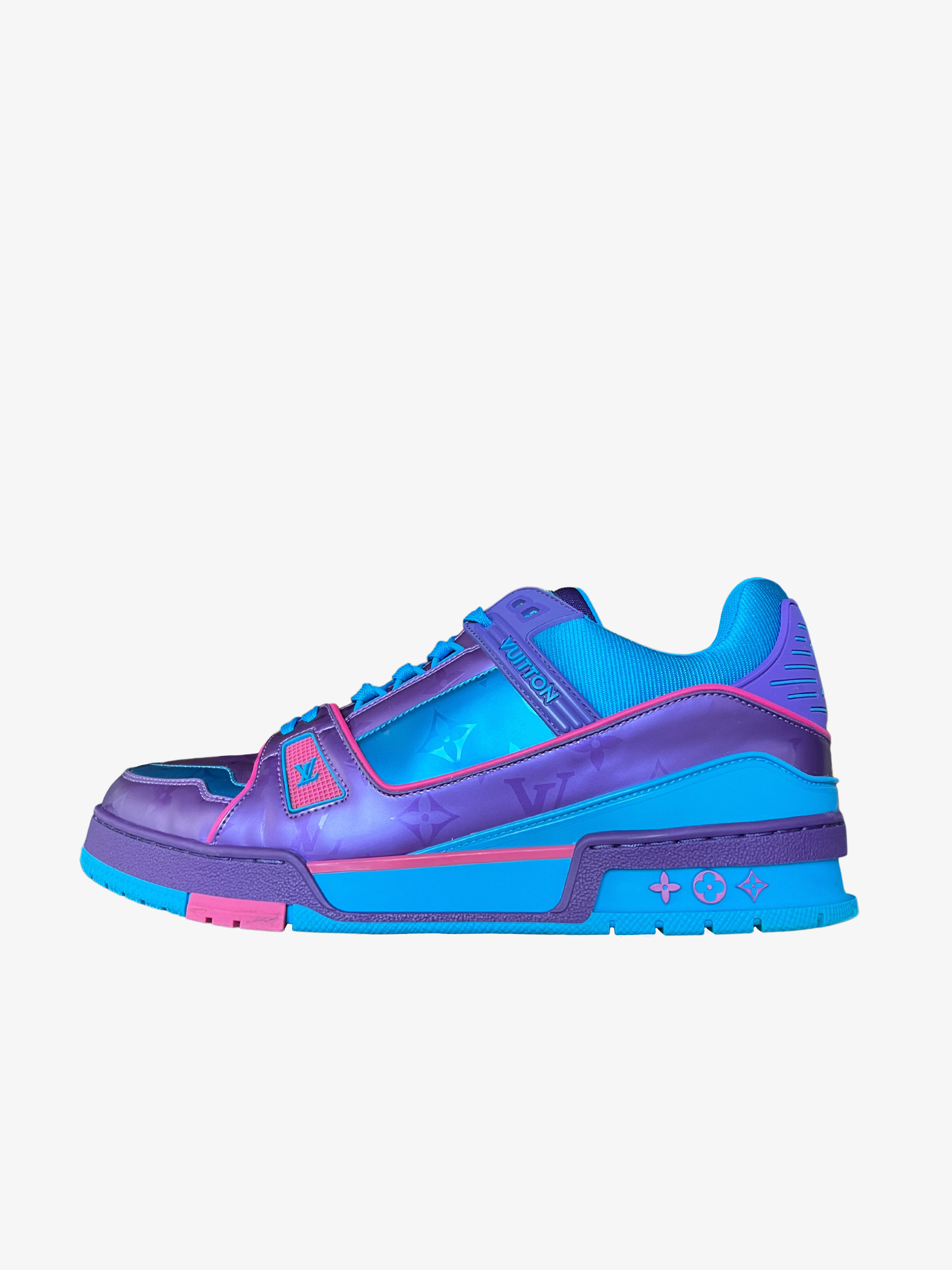 Zapatillas deportivas de color morado y azul (usadas)