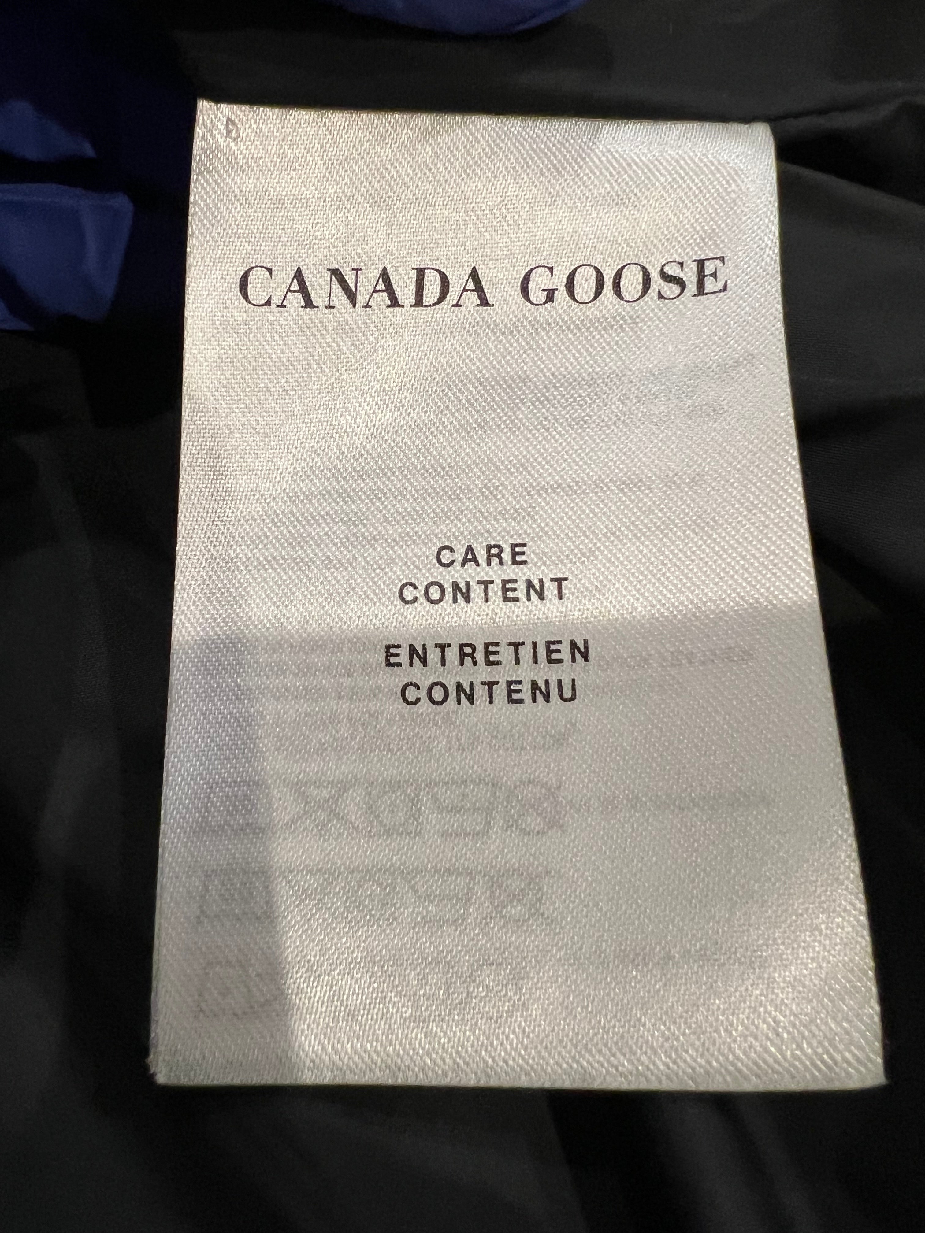 x Canada Goose Green Camo Puffer Vest