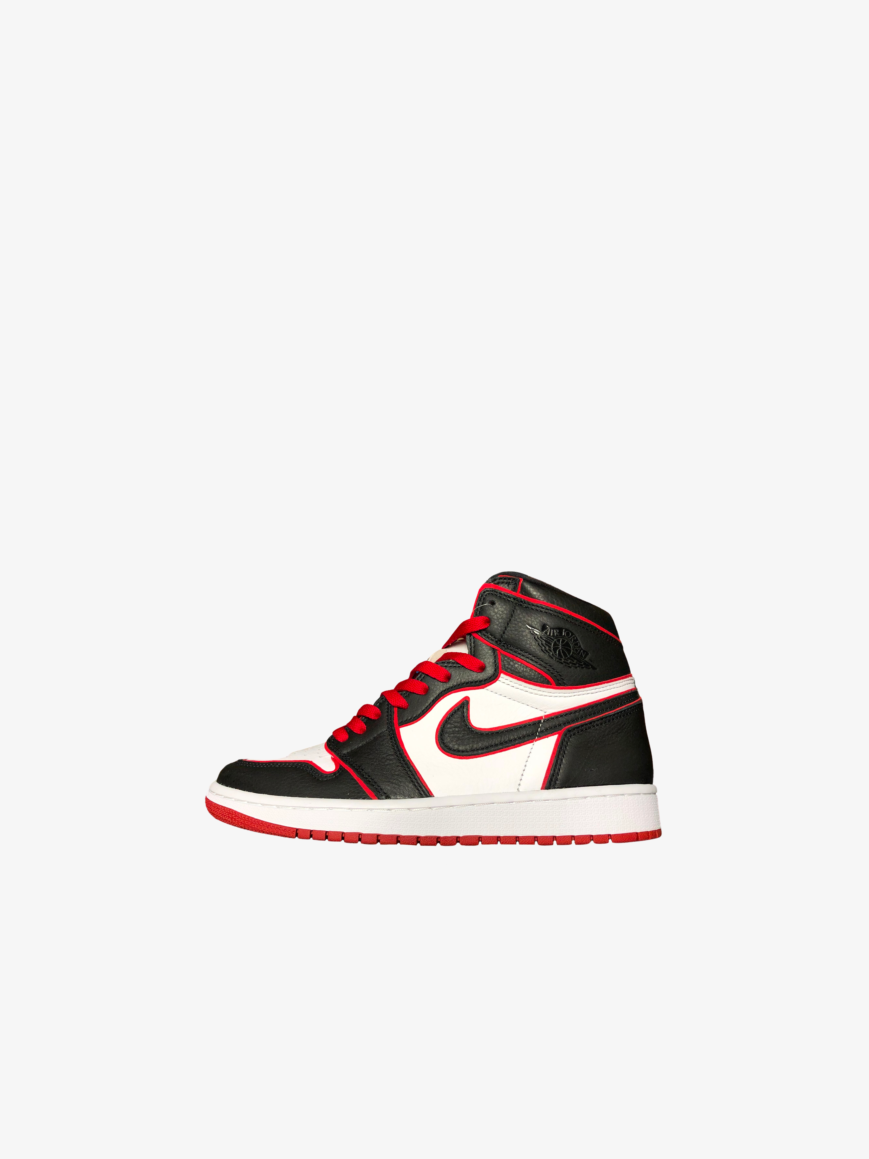 Air Jordan 1 High "Bloodline" 555088-062
