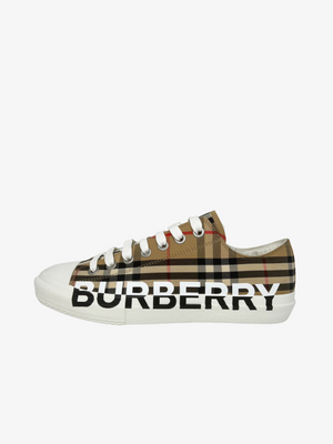 Zapatillas de caña baja con logo de cuadros en beige