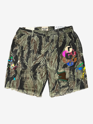 Pantalón cargo con parche de camuflaje forestal y salpicaduras de pintura de calibre 10