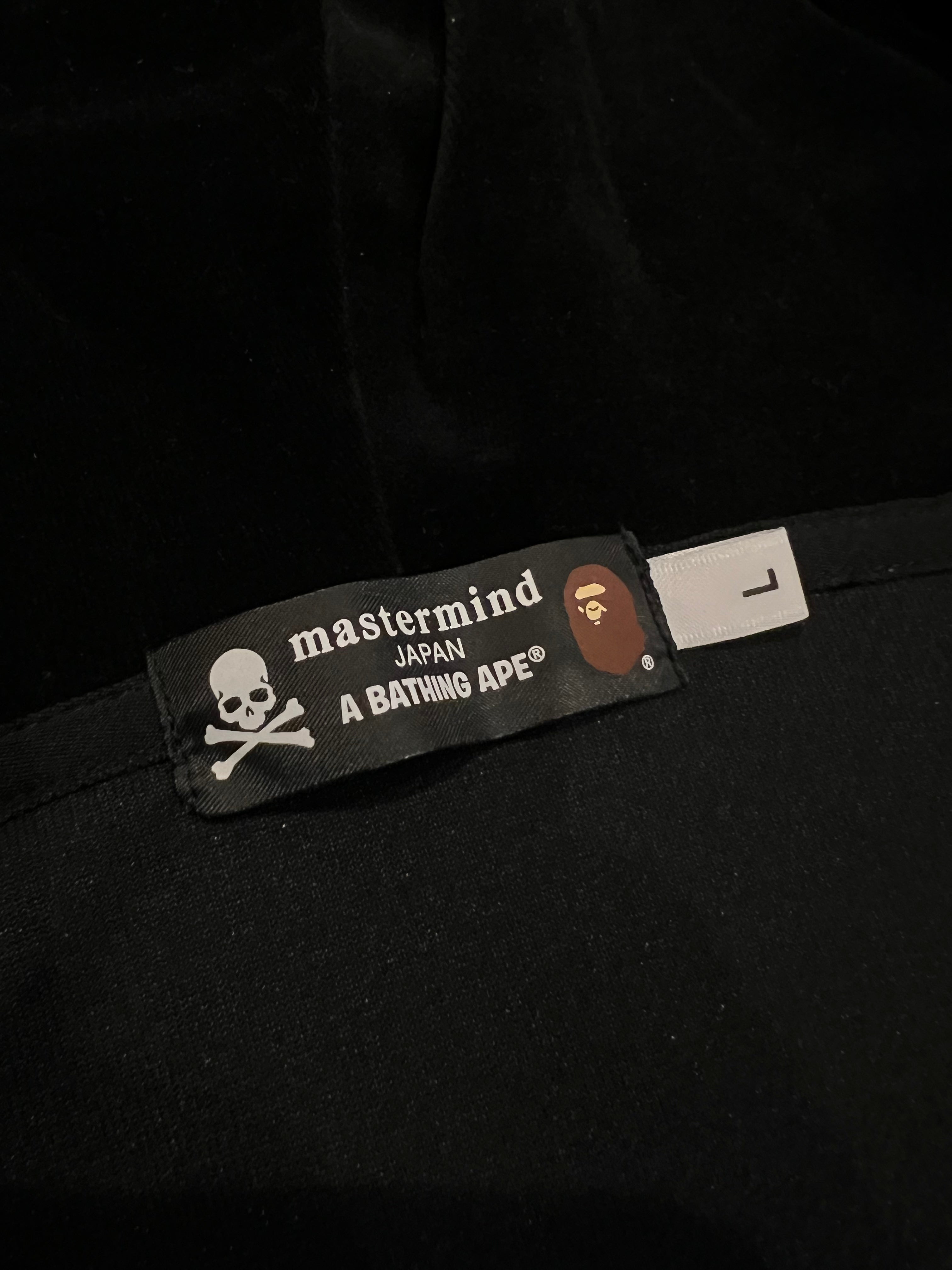x Mastermind Japan Black Skeleton Head Full Zip Up Shark Hoodie
