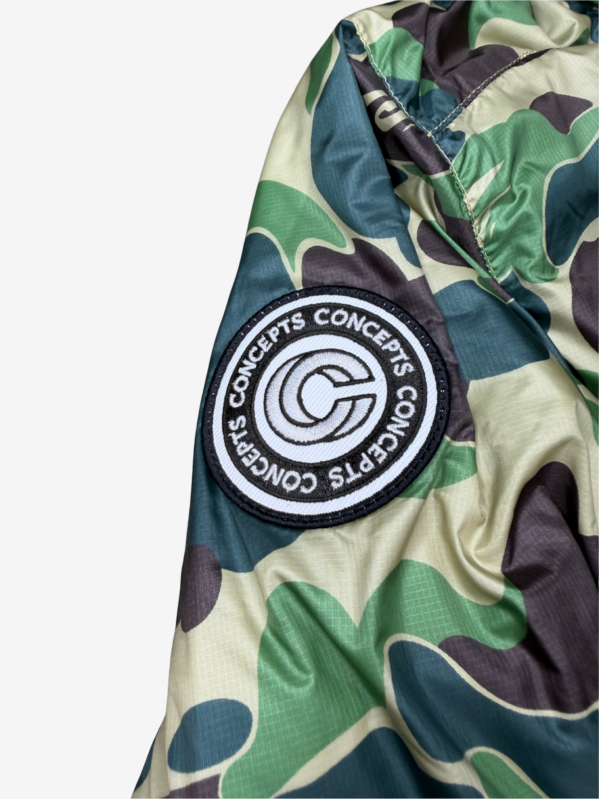 x Canada Goose x Concepts Green Camo Full Zip Up Puffer Jacket