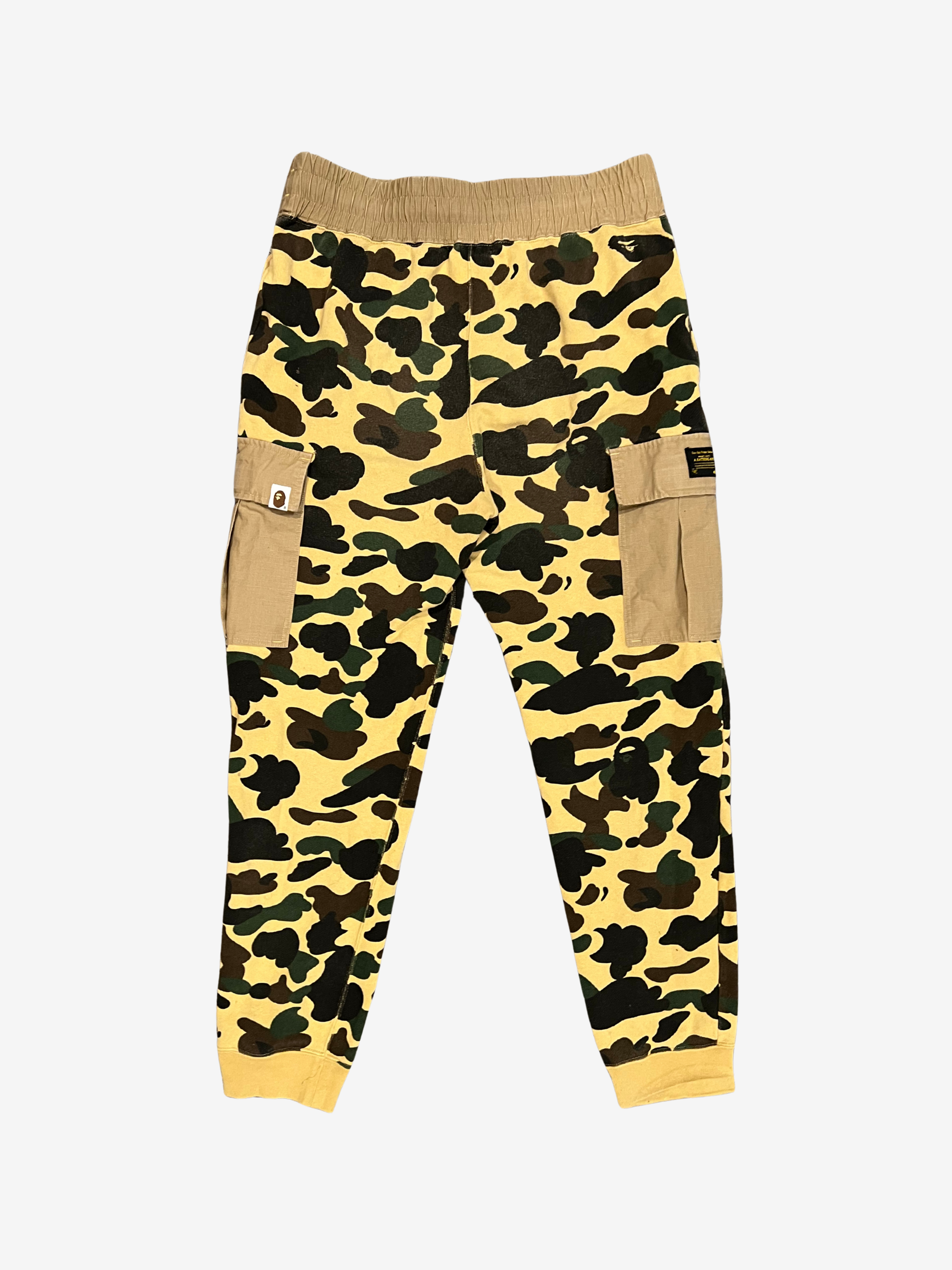 Pantalones de cuero con parche de cruz del cementerio, color negro 18 