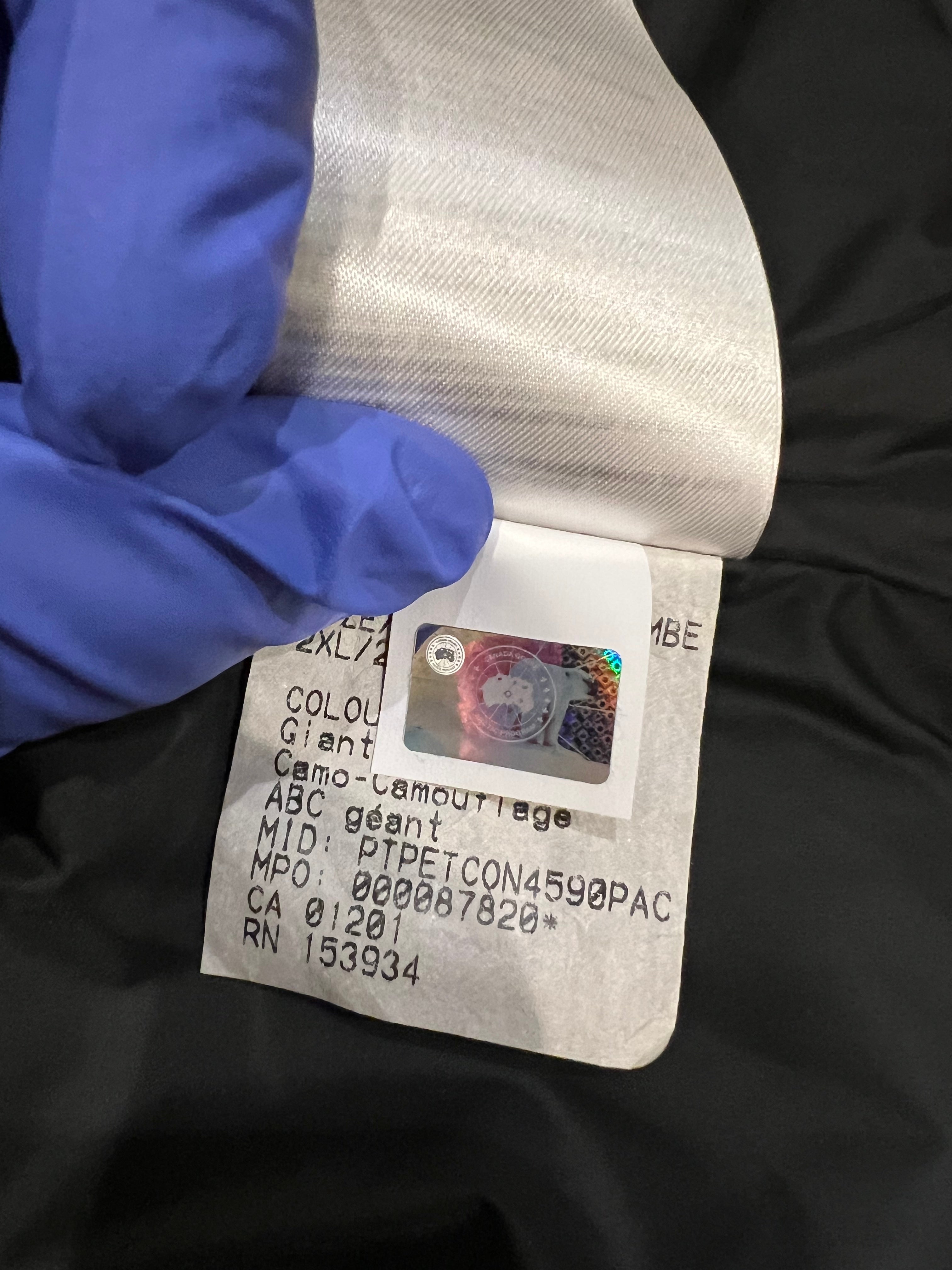 x Canada Goose Green Camo Puffer Vest