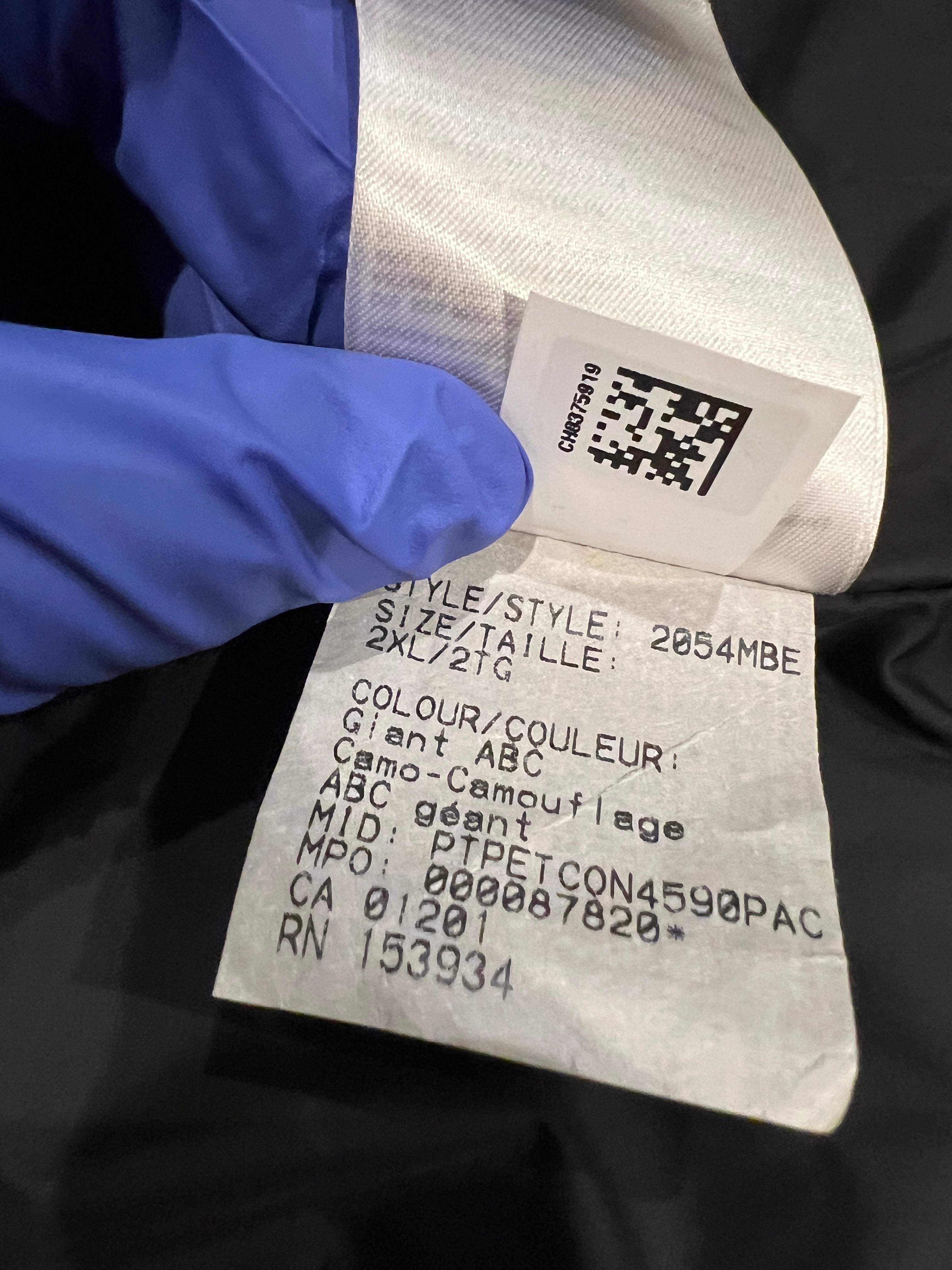 x Canada Goose Green Camo Puffer Vest