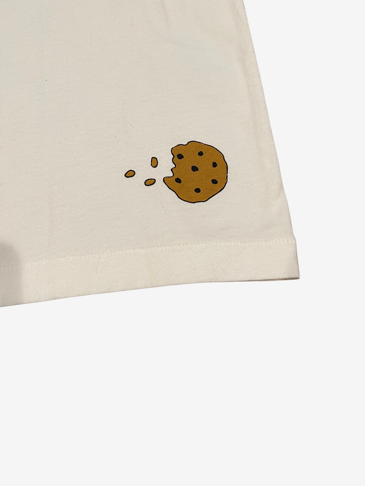 Kaws x Uniqlo x Sesame Street White Cookie Monster T-Shirt 3